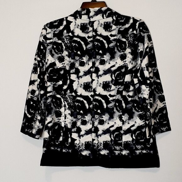 NOTATIONS 3/4 Sleeve, Short Floral Jacket; Black/White; Size PM - Picture 3 of 6